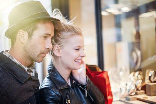 15 Best Holiday Shopping Destinations in Georgia!